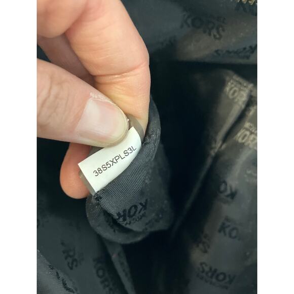 MICHAEL KORS, LARGE BLACK PEBBLED LEATHER WOMENS HADNBAG - Picture 14 of 16